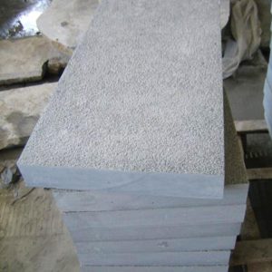 Alternative view of Đá Bazan Băm Mặt